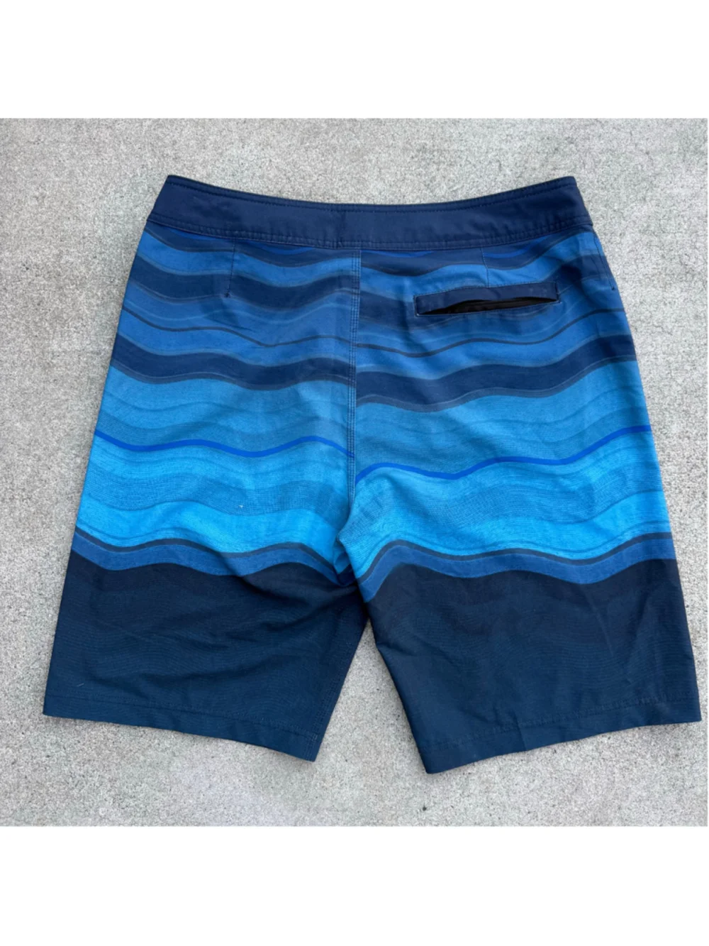 Men's PrAna Blue Navy Blue Striped Board Shorts Swim Trunks Size 34